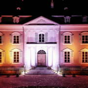 château de Voltaire de nuit