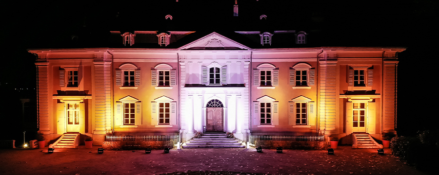 château de Voltaire de nuit